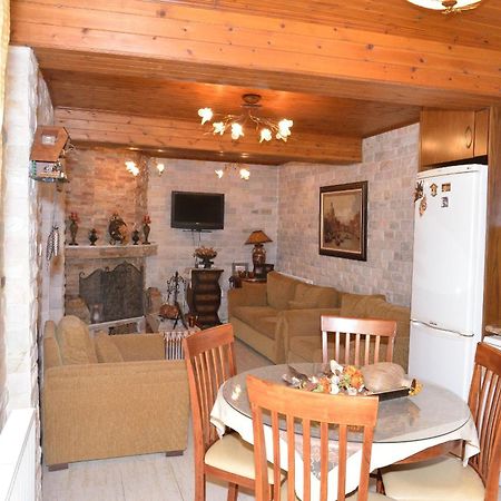 The Love Holiday House Tris Elies Exteriör bild